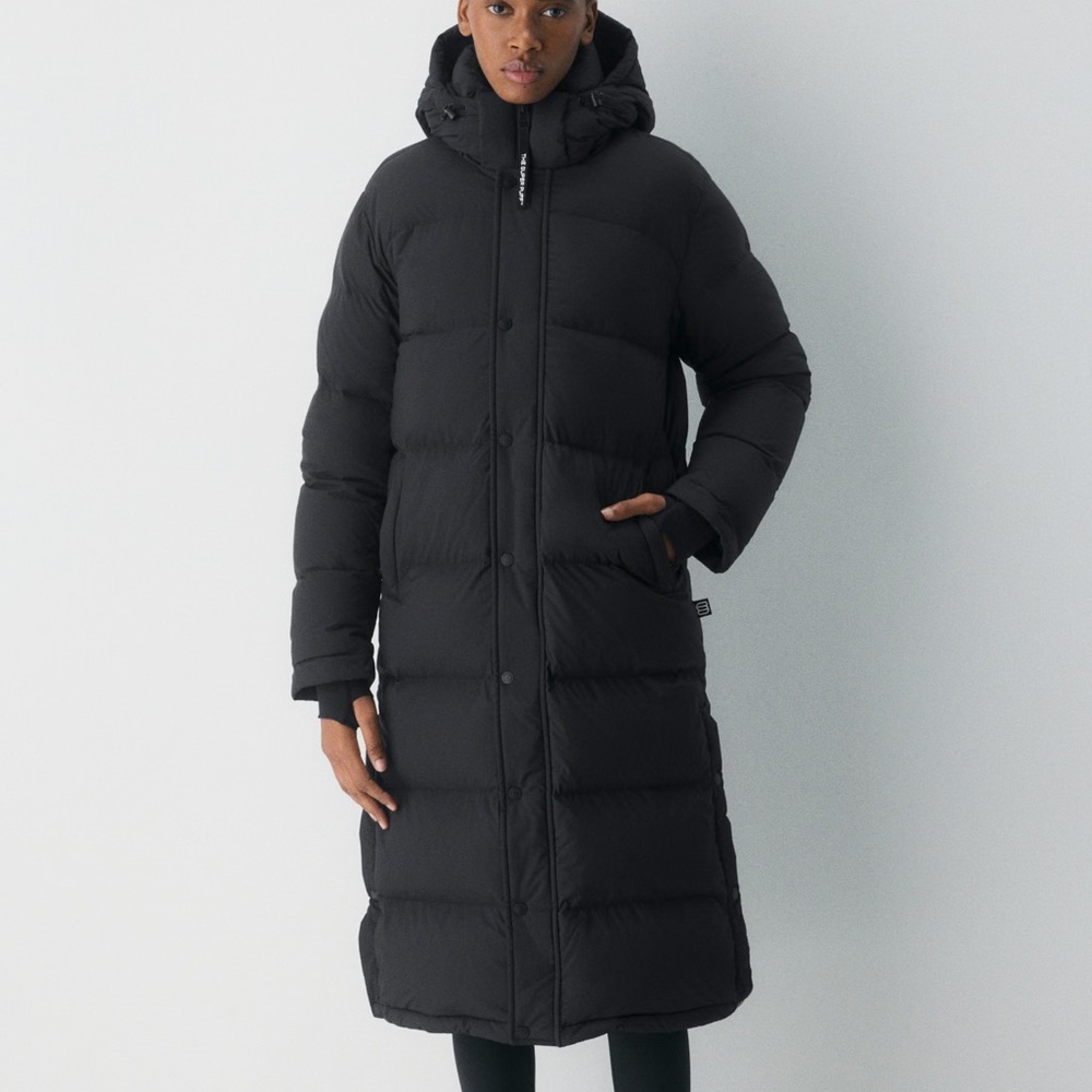 NWT Aritzia Super Puff Long Black Size XS